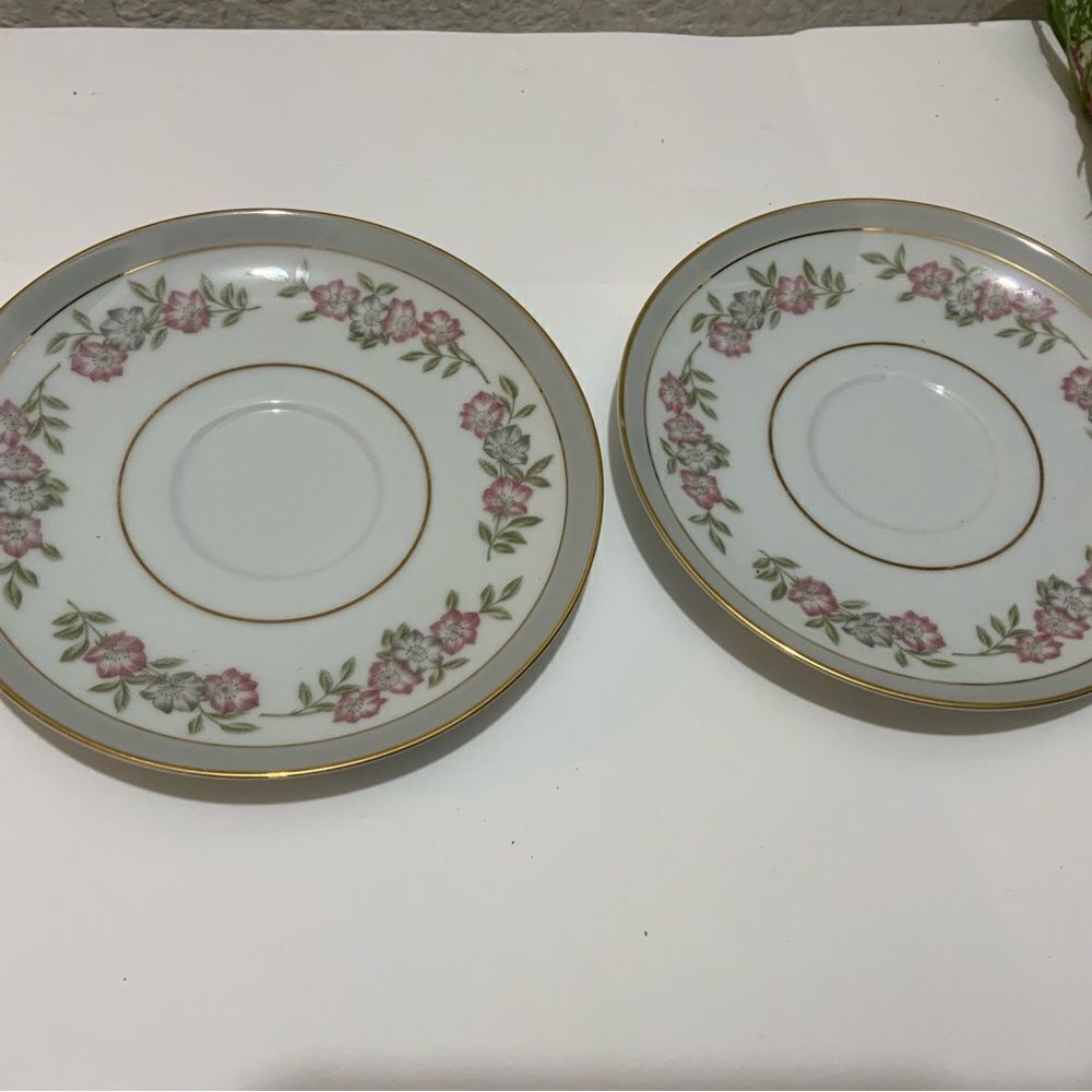 Noritake 5433 Saucer Red and Gray Flowers Gray Band Japan set of 2 G5